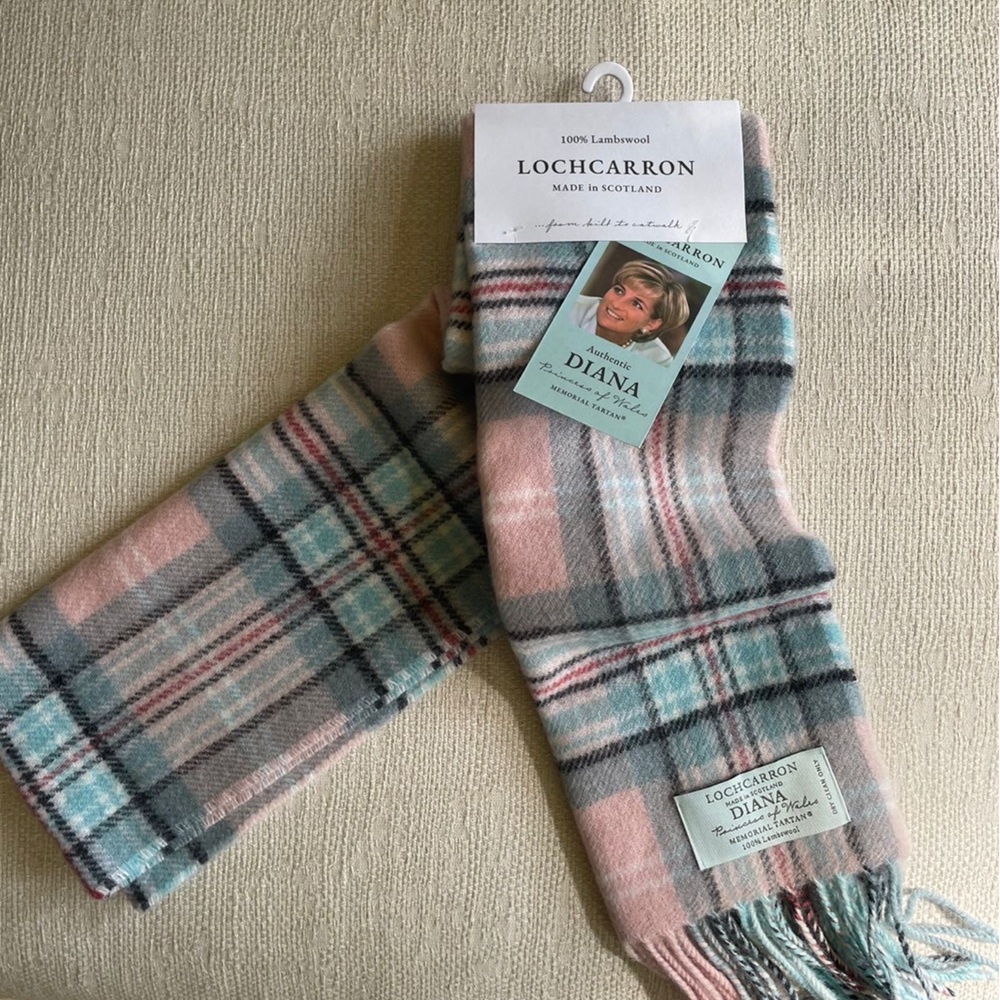Tartan cashmere scarf